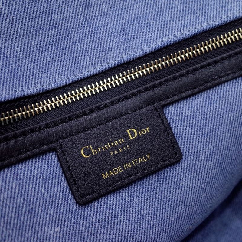 Christian Dior Montaigne Bags